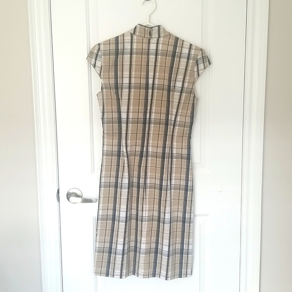 Le Chateau Black and Tan Plaid Dress - Picture 3 of 5